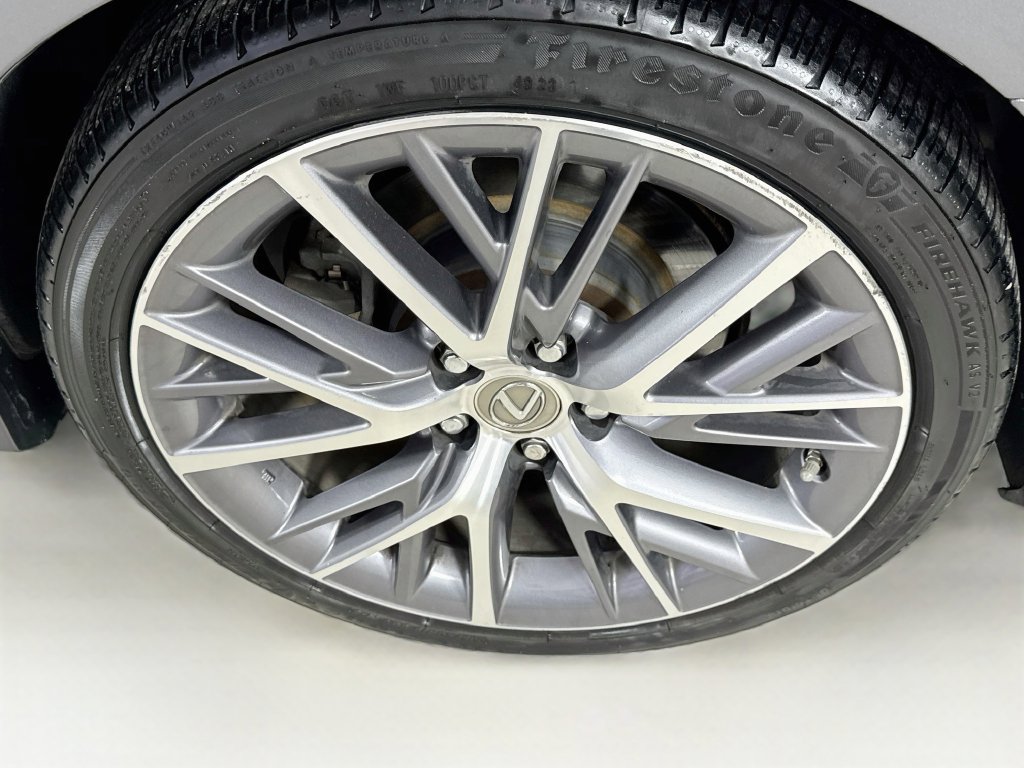 Used 2016 Lexus GS 350 w/ Luxury Package RWD image 40