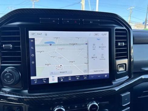 Used 2022 Ford F150 Lariat w/ Equipment Group 502A High AWD/4WD image 42