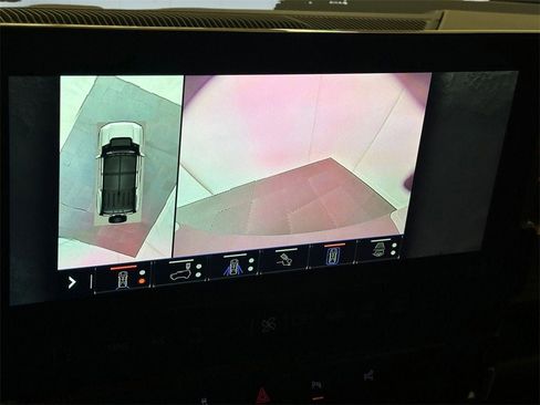 Used 2024 GMC Hummer EV 3X image 29