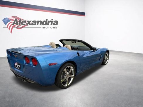 Used 2008 Chevrolet Corvette Convertible w/ Preferred Equipment Group RWD image 34