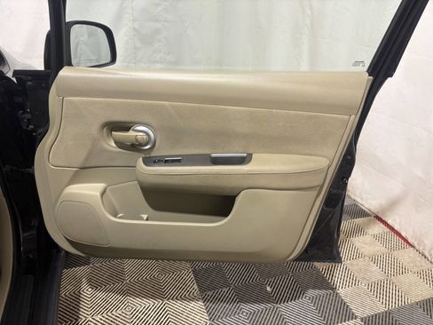 Used 2012 Nissan Versa 1.8 S w/ Special Edition Pkg image 12