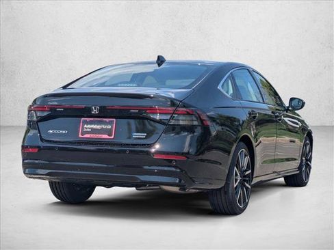 New 2026 Honda Accord Touring image 2
