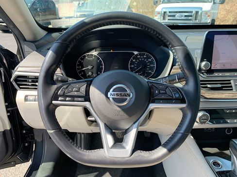 Used 2019 Nissan Altima 2.5 SL image 11