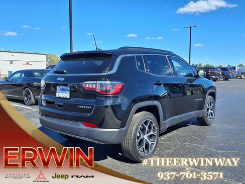 Certified 2024 Jeep Compass Limited image 3