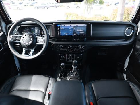 Used 2024 Jeep Wrangler High Altitude image 26