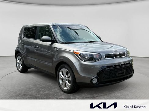 Used 2016 Kia Soul + w/ Primo Package FWD image 3