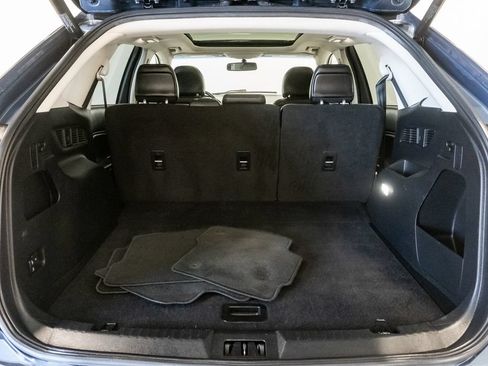 Used 2018 Ford Edge SEL w/ Equipment Group 201A AWD/4WD image 30
