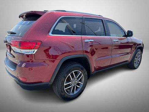 Used 2020 Jeep Grand Cherokee Limited w/ Luxury Group II image 3