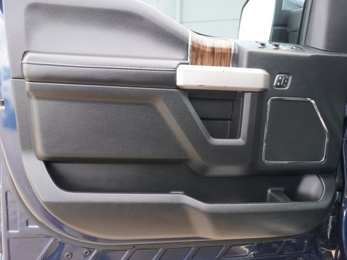 Used 2020 Ford F150 Lariat AWD/4WD image 42