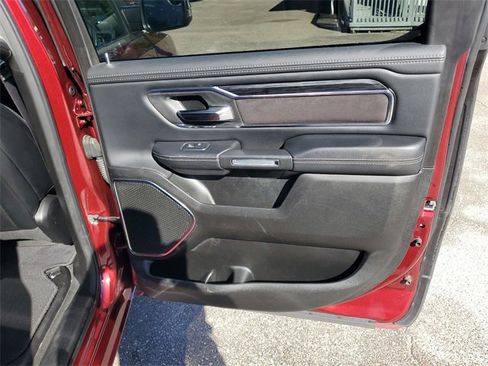 Used 2024 RAM 1500 Laramie image 33