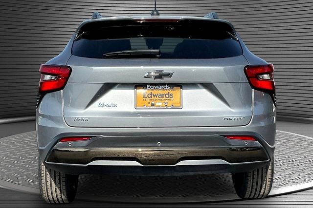 Used 2025 Chevrolet Trax ACTIV w/ Driver Confidence Package FWD image 5