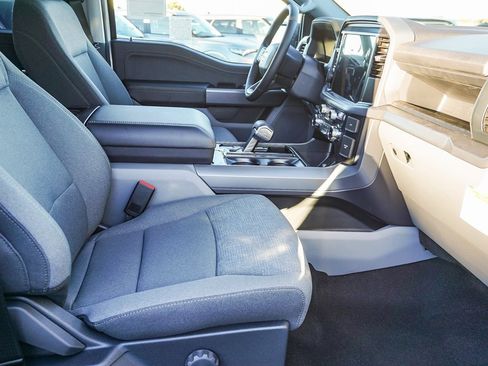 New 2025 Ford F150 Lightning XLT image 12