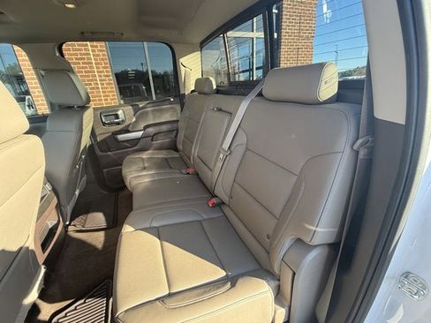 Used 2016 Chevrolet Silverado 1500 LTZ Z71 image 15