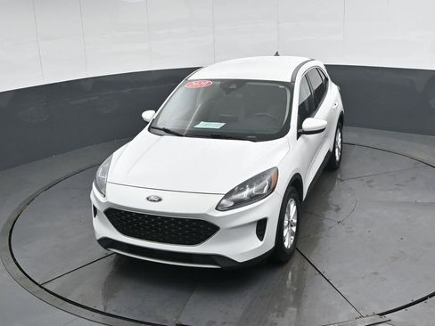Used 2020 Ford Escape SE image 52