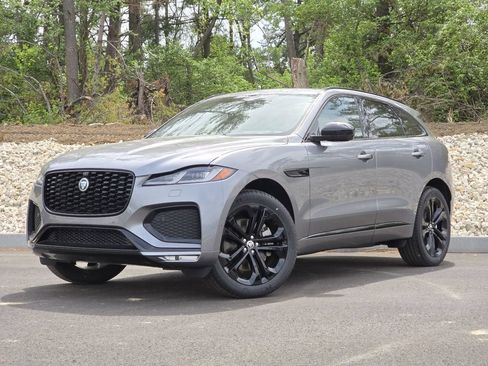 New 2026 Jaguar F-PACE R-Dynamic S AWD/4WD image 2