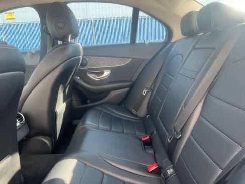 Used 2017 Mercedes-Benz C 300 Sedan image 18