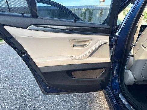 Used 2016 BMW 550i Sedan RWD image 37