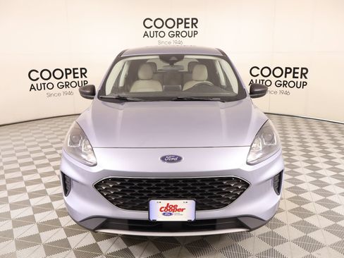 Used 2022 Ford Escape SE w/ Convenience Package FWD image 10