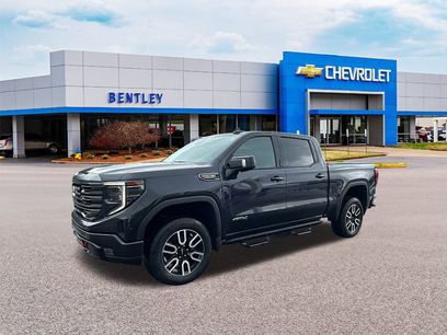 Used 2022 GMC Sierra 1500 AT4 w/ AT4 Premium Package