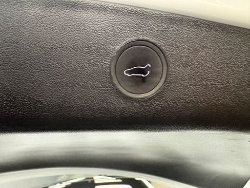 Used 2023 Tesla Model 3 Standard Range RWD image 32
