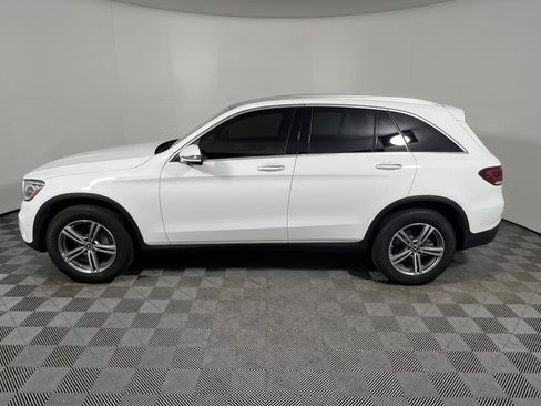 Used 2022 Mercedes-Benz GLC 300 image 2
