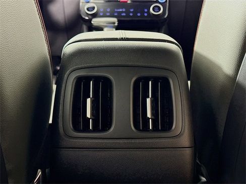 New 2025 Hyundai Santa Cruz Limited image 38