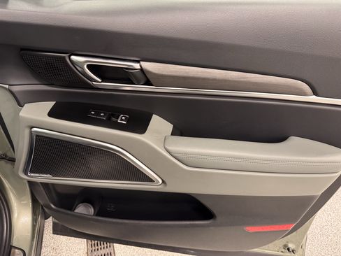 Certified 2024 Kia Telluride SX Prestige X-Line image 32