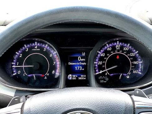 Used 2016 Toyota Avalon Limited w/ Toyota Safety Sense Package FWD image 24