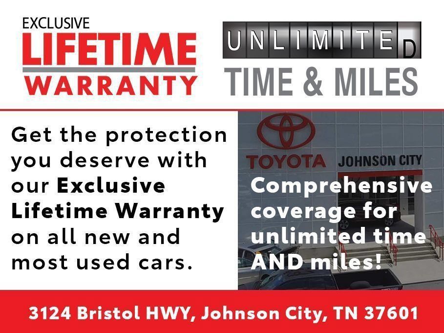 Used 2024 Toyota RAV4 XLE AWD/4WD image 31