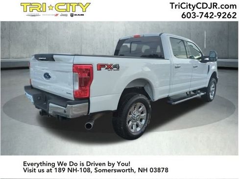 Used 2017 Ford F250 Lariat w/ Lariat Ultimate Package image 5