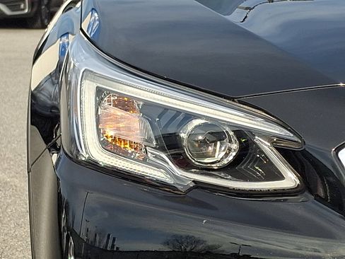 Used 2022 Subaru Outback Limited w/ Popular Package #2 image 9