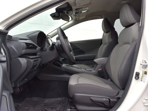 Used 2024 Subaru Crosstrek 2.0i Premium w/ Crosstrek Mirror Package AWD/4WD image 42