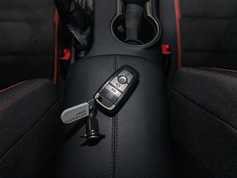 Used 2019 Ford Mustang Shelby GT350R w/ GT350R Equipment Group 920A RWD image 22