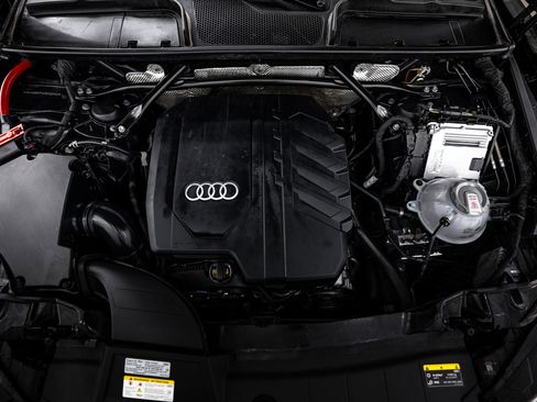 Used 2023 Audi Q5 2.0T Premium w/ Convenience Package image 21