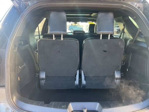 Used 2018 Ford Explorer Sport w/ Equipment Group 401A image 16