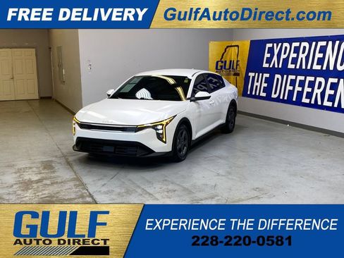 Used 2025 Kia K4 FWD image 4