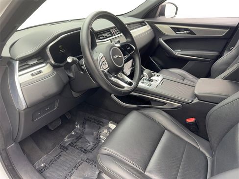 Used 2024 Jaguar F-PACE R-Dynamic S image 49