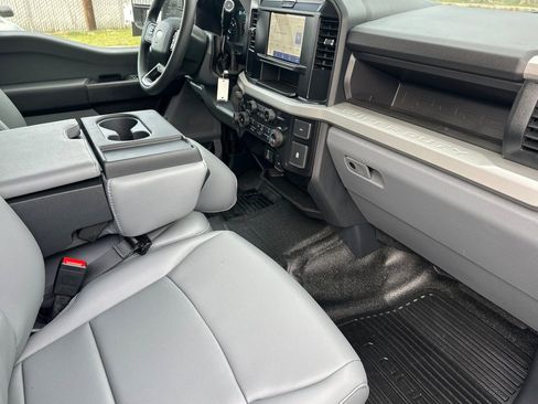 New 2026 Ford F350 XL w/ XL Chrome Package AWD/4WD image 16
