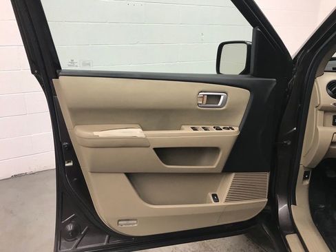 Used 2012 Honda Pilot LX image 9