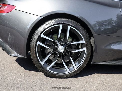 Used 2015 Aston Martin Vanquish Coupe RWD image 70