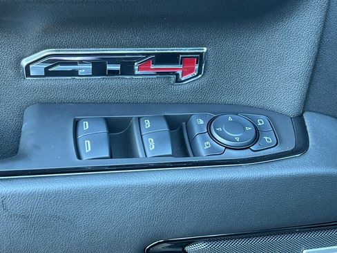 Used 2025 GMC Sierra 1500 AT4 w/ Technology Package image 13