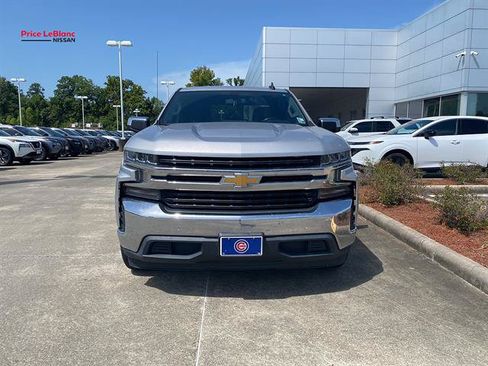 Used 2019 Chevrolet Silverado 1500 LT w/ Texas Edition RWD image 2