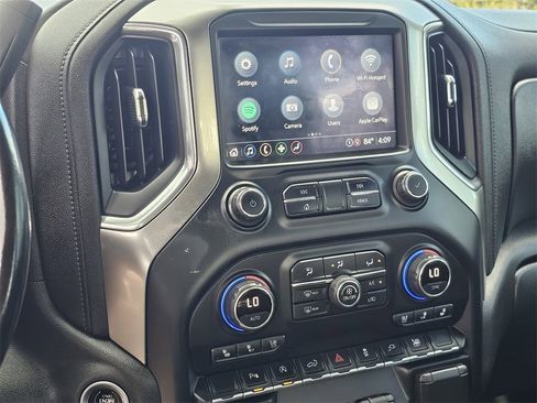 Used 2021 Chevrolet Silverado 1500 LTZ image 9