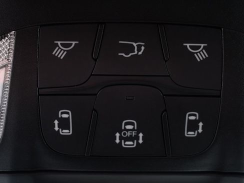 Used 2026 Chrysler Pacifica Select FWD image 34