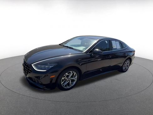 Used 2023 Hyundai Sonata SEL FWD image 6