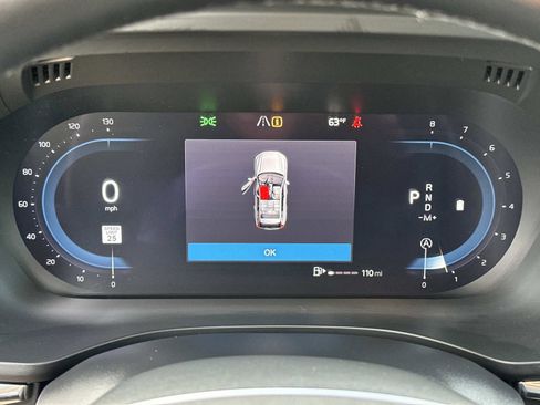 Certified 2025 Volvo XC60 B5 Plus image 10