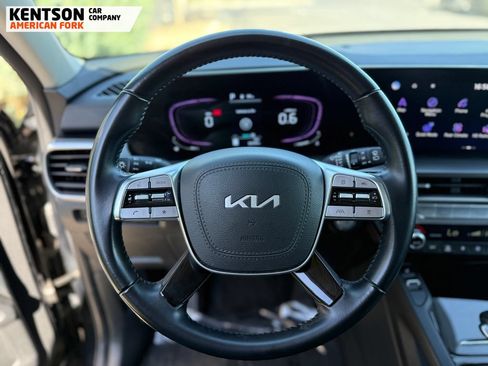 Used 2025 Kia Telluride S AWD/4WD image 14