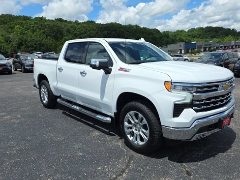 New 2026 Chevrolet Silverado 1500 LTZ w/ Z71 Off-Road Package AWD/4WD image 2