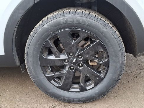 Used 2023 Kia Sorento S w/ Panoramic Sunroof Package image 31