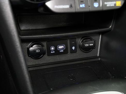 Used 2020 Hyundai Kona SEL Plus image 21